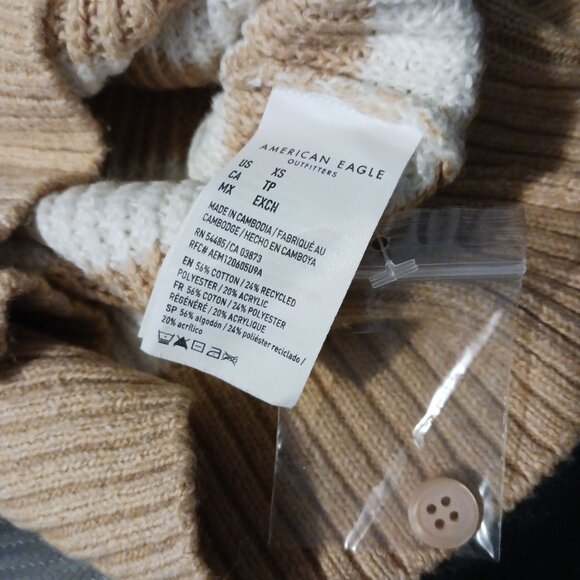 NEW American Eagle Henley Collared Tan/White Striped‎ Sweater Size XS Preppy - Picture 6 of 9